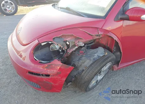 2006 Volkswagen New Beetle 2.5 из США, поврежденный, VIN 3VWRW31C46M402963